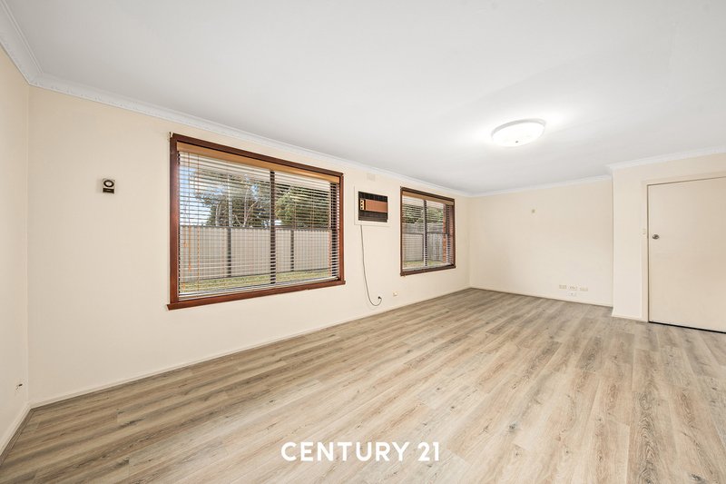 Photo - 1A Melaleuca Drive, Clarinda VIC 3169 - Image 4