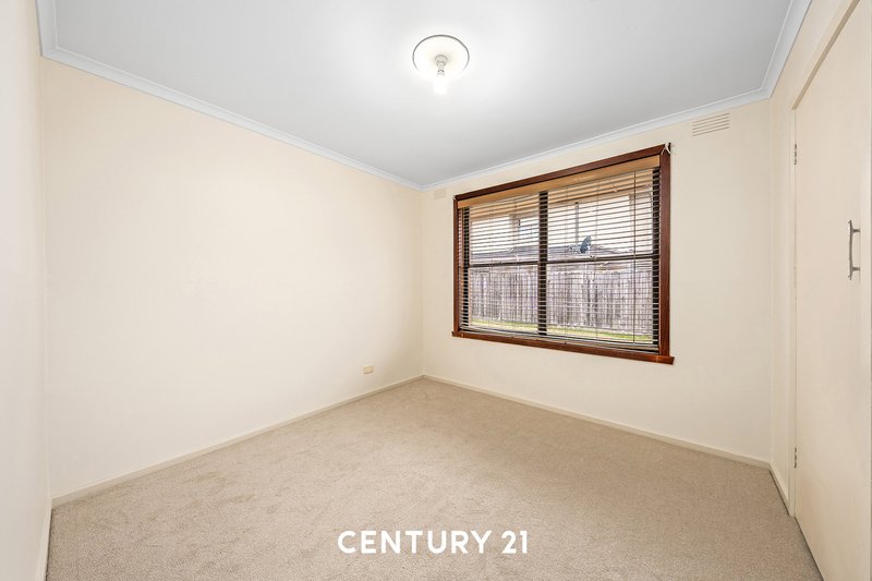 Photo - 1A Melaleuca Drive, Clarinda VIC 3169 - Image 6