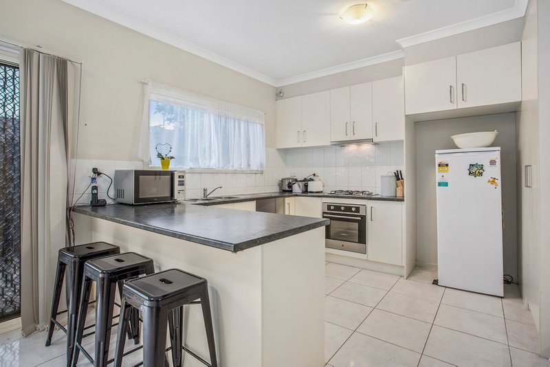 Photo - 1a Minogue Crescent, Hoppers Crossing VIC 3029 - Image 8