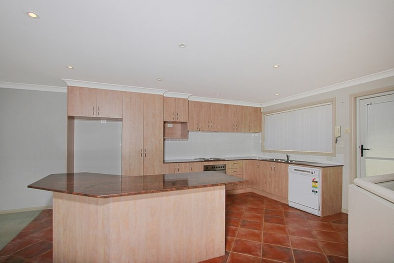 Photo - 1A Ocean Road, Batehaven NSW 2536 - Image 7