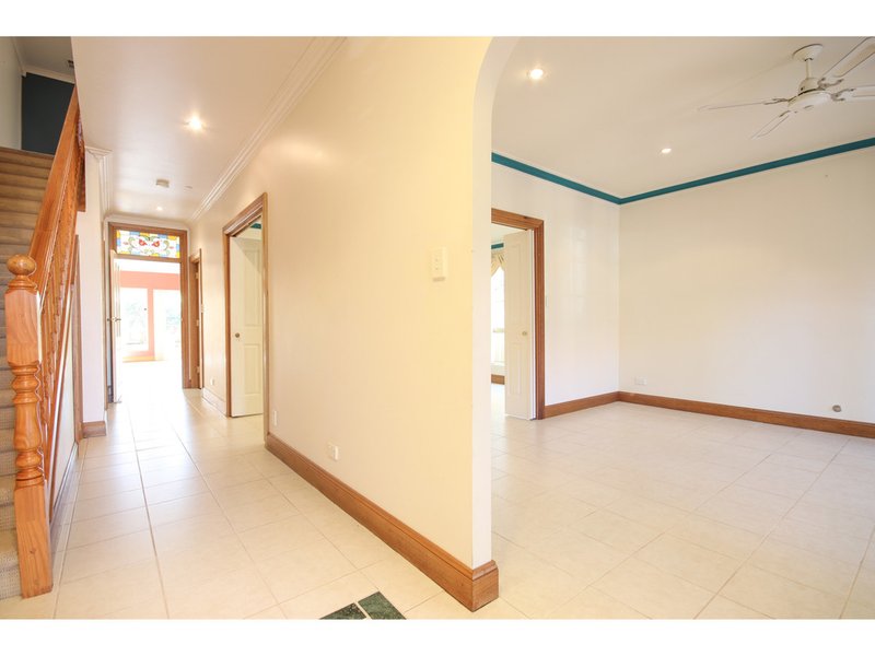 Photo - 1a Peter Avenue, Campbelltown SA 5074 - Image 3