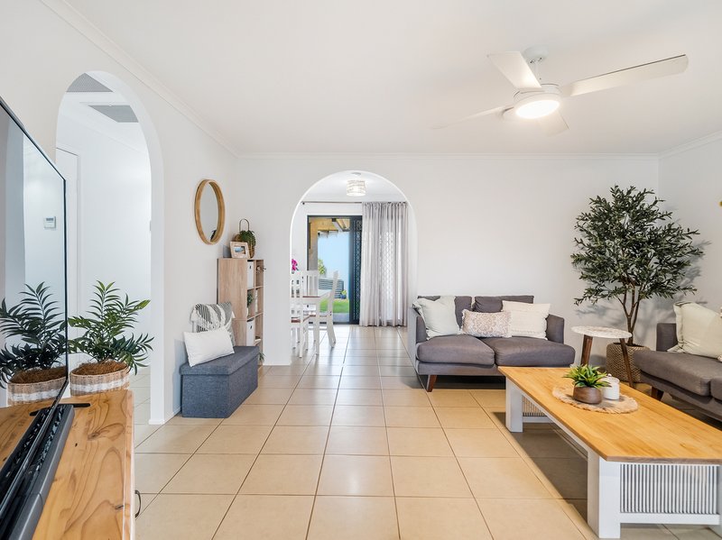 Photo - 1A Prince Street, Clontarf QLD 4019 - Image 5