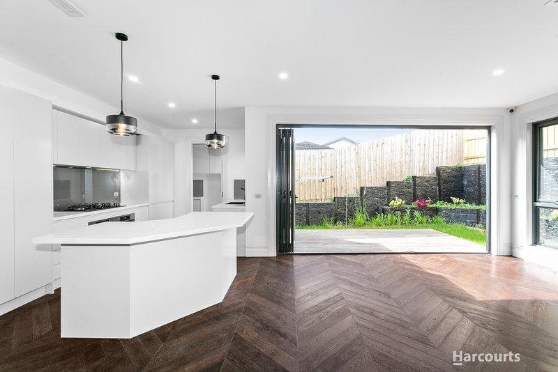 Photo - 1A Rapanea Avenue, Templestowe Lower VIC 3107 - Image 3