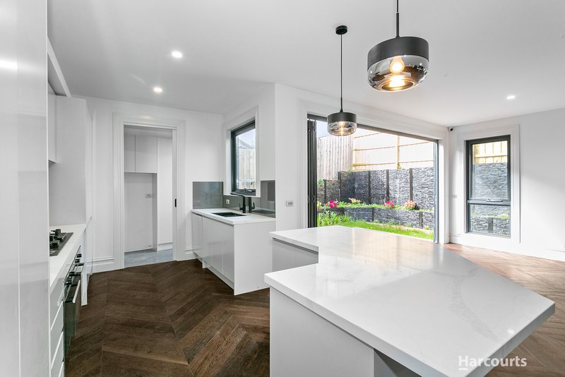 Photo - 1A Rapanea Avenue, Templestowe Lower VIC 3107 - Image 4