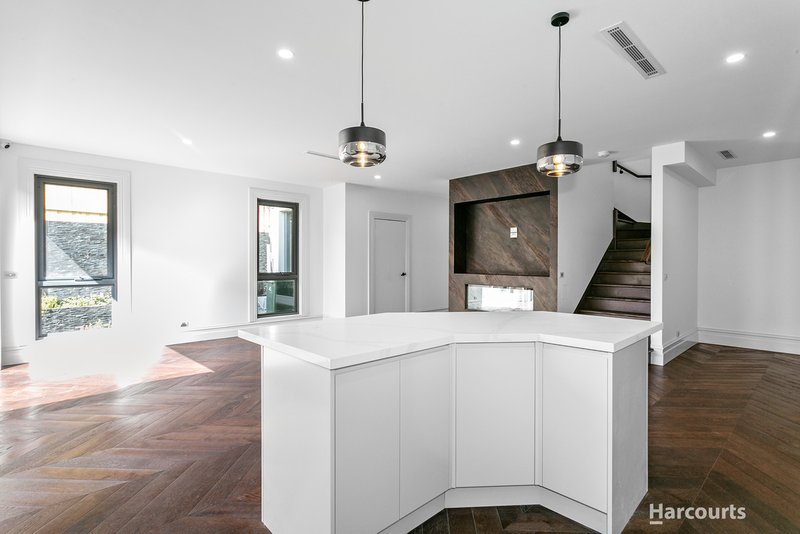 Photo - 1A Rapanea Avenue, Templestowe Lower VIC 3107 - Image 5
