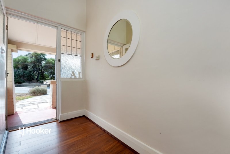 Photo - 1A Reedie Street, Henley Beach SA 5022 - Image 5