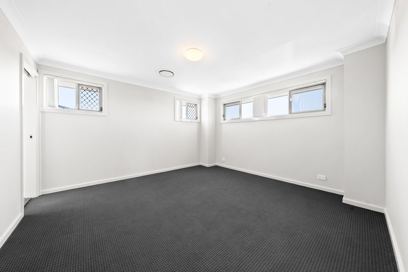 Photo - 1A Ritchie Terrace, Middleton Grange NSW 2171 - Image 9