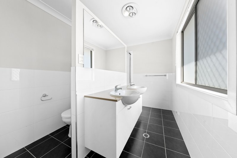 Photo - 1A Ritchie Terrace, Middleton Grange NSW 2171 - Image 13