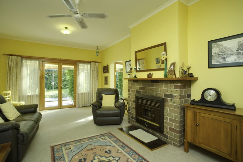 Photo - 1A Rocklynn Place, West Launceston TAS 7250 - Image 8