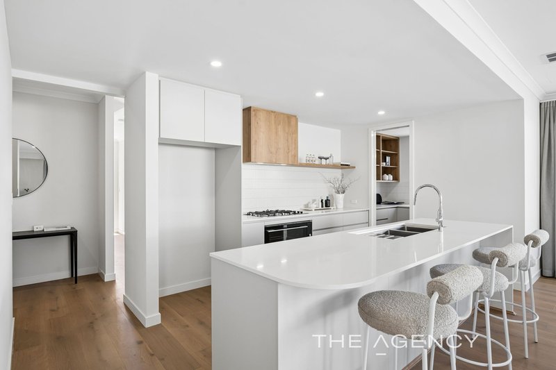 Photo - 1A Stoneman Street, Karrinyup WA 6018 - Image 2