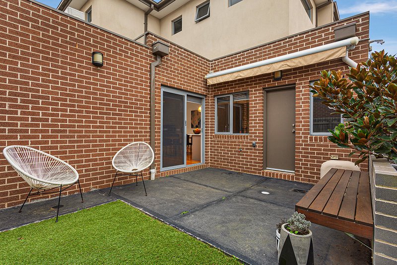 Photo - 1A Tangyes Street, Pascoe Vale VIC 3044 - Image 9