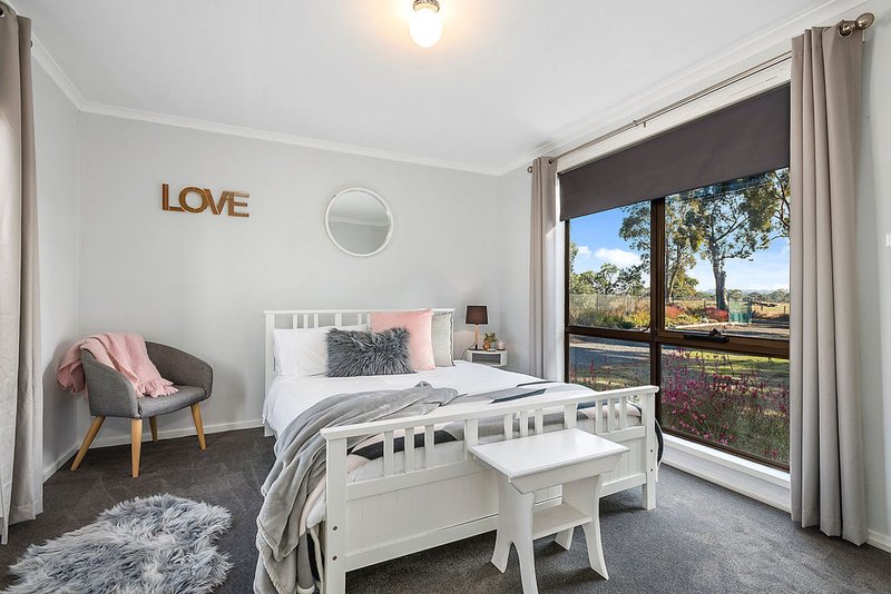 Photo - 1A Thompson Street, Elphinstone VIC 3448 - Image 8