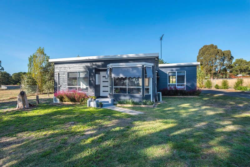 Photo - 1A Thompson Street, Elphinstone VIC 3448 - Image 11