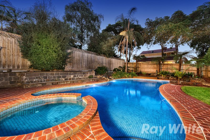 Photo - 1A Thompson Street, Glen Waverley VIC 3150 - Image 10