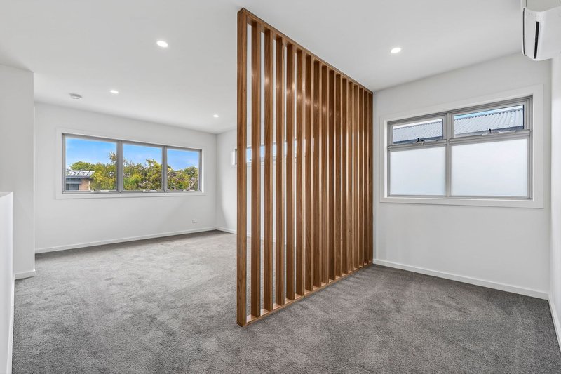 Photo - 1A Thornbury Lane, Highton VIC 3216 - Image 4