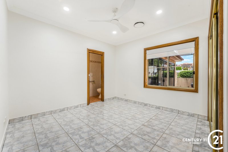 Photo - 1a Toona Place, Bossley Park NSW 2176 - Image 15