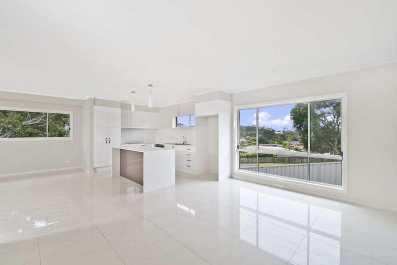 Photo - 1A Treetops Crescent, Port Macquarie NSW 2444 - Image 3