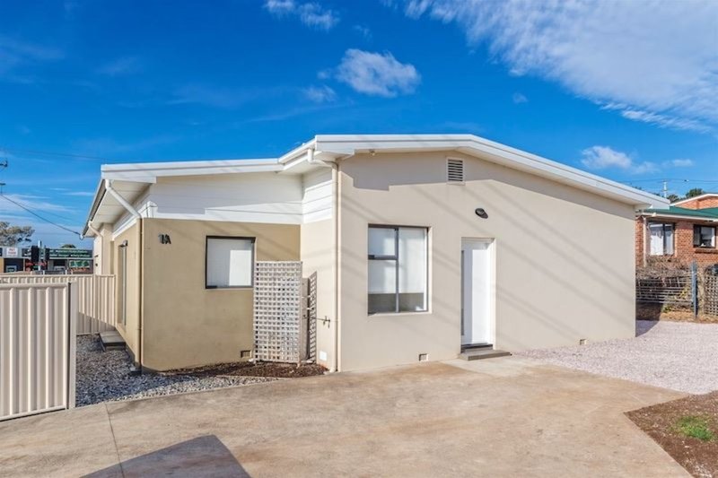 1a Valley Road, Devonport TAS 7310