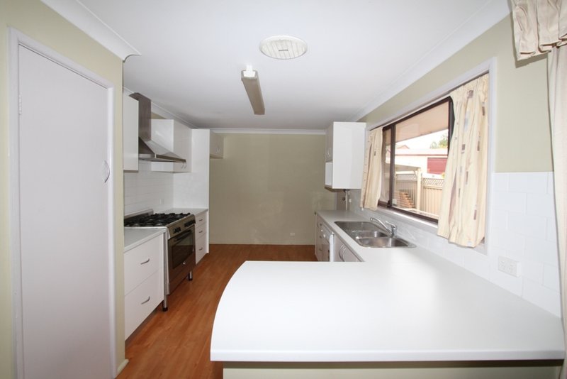 1A View Street, Kelso NSW 2795