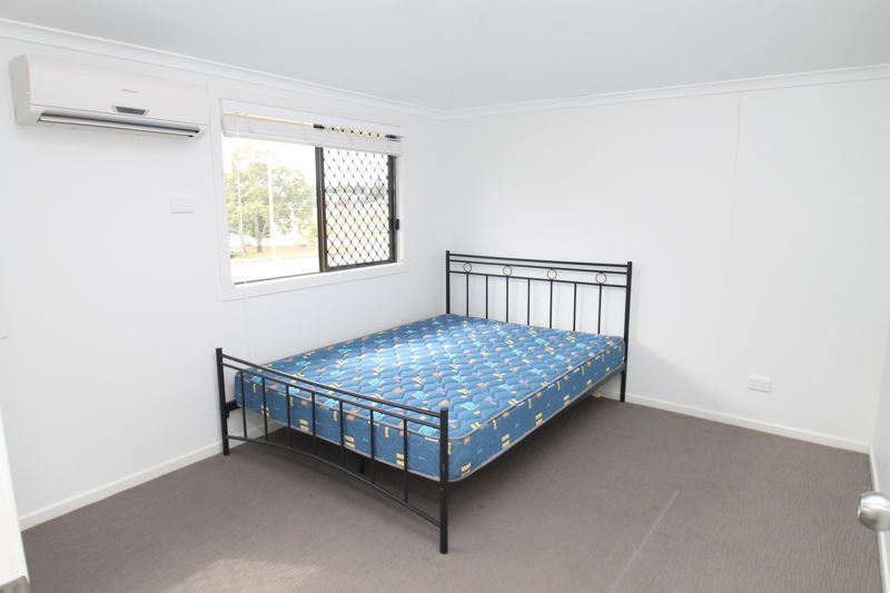 Photo - 1A View Street, West Gladstone QLD 4680 - Image 6