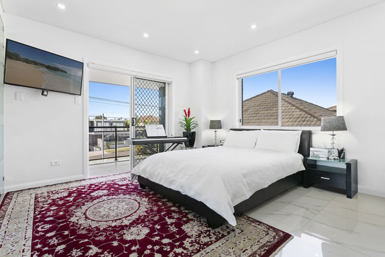 Photo - 1a Yeend Street, Merrylands NSW 2160 - Image 5