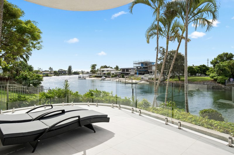 Photo - 1A/11 Eady Avenue, Broadbeach Waters QLD 4218 - Image 3