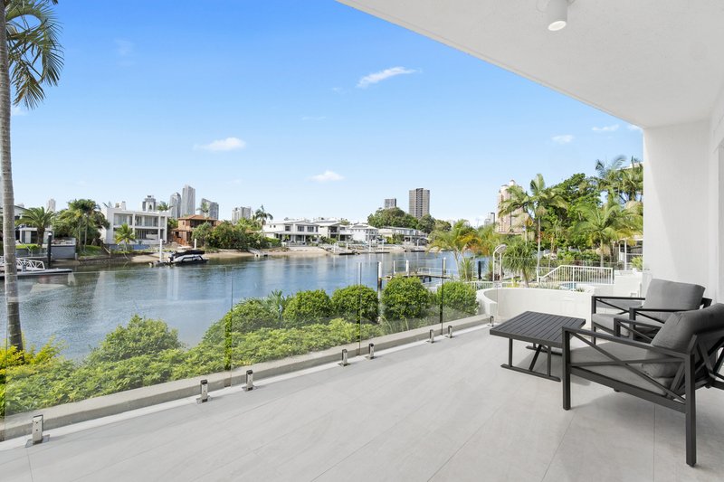 Photo - 1A/11 Eady Avenue, Broadbeach Waters QLD 4218 - Image 14