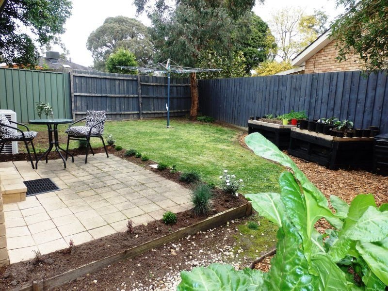 Photo - 1A/62 Liverpool Road, Kilsyth VIC 3137 - Image 10