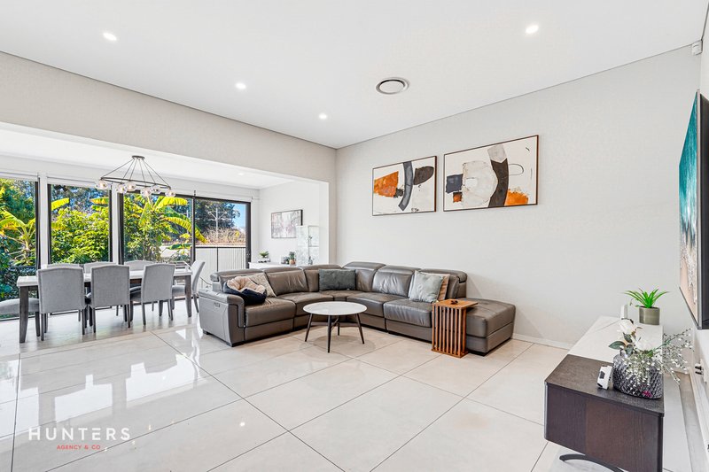 Photo - 1B Andrew Place, Girraween NSW 2145 - Image 2