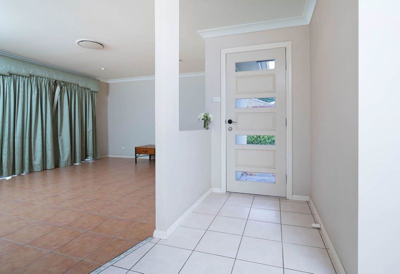 Photo - 1B Barbour Rd , Thirlmere NSW 2572 - Image 6