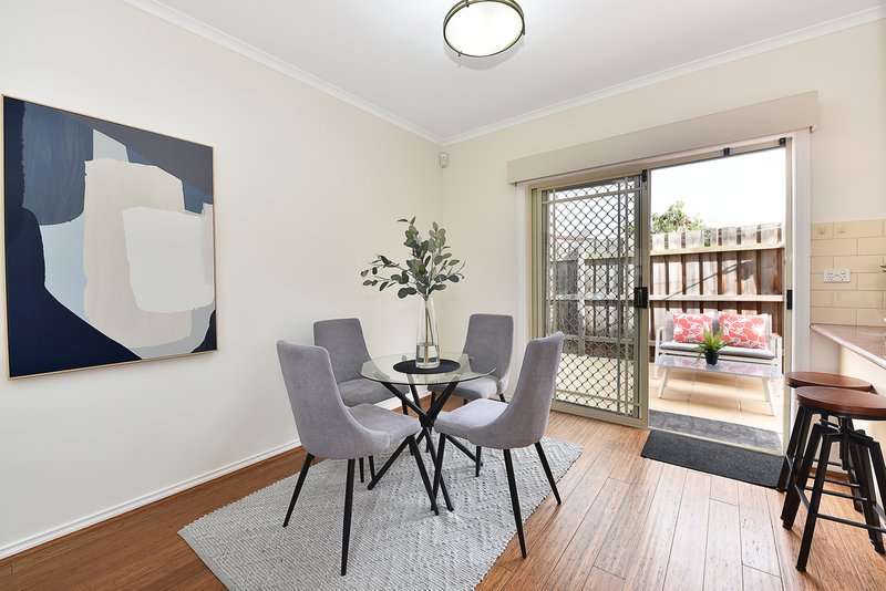 Photo - 1B Bruce Street, Coburg VIC 3058 - Image 6