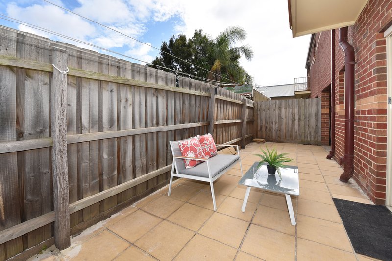 Photo - 1B Bruce Street, Coburg VIC 3058 - Image 12