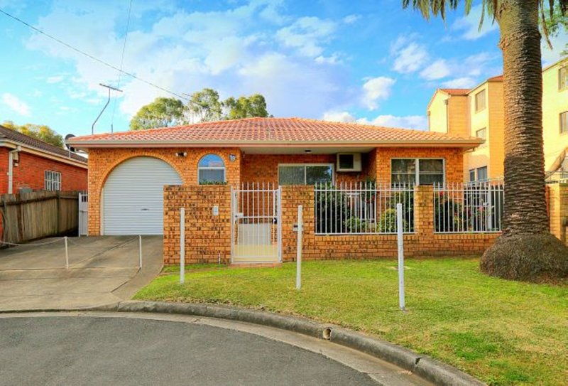 1B Bungalow Crescent (Aka 2/10 Gordon Street) , Bankstown NSW 2200