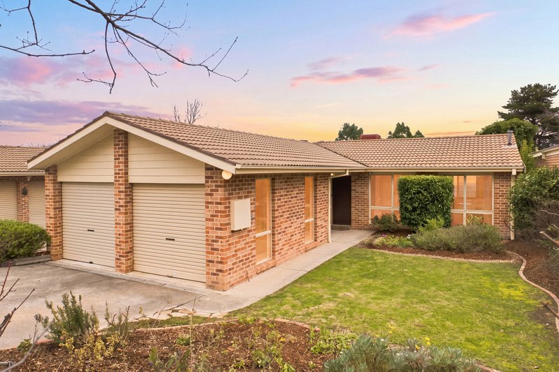 Photo - 1B Buntine Crescent, Isaacs ACT 2607 - Image 1