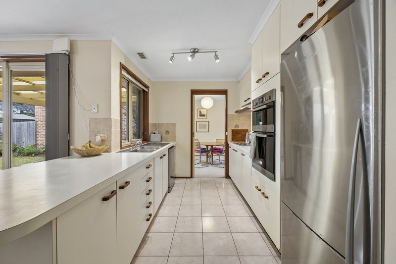 Photo - 1B Buntine Crescent, Isaacs ACT 2607 - Image 7
