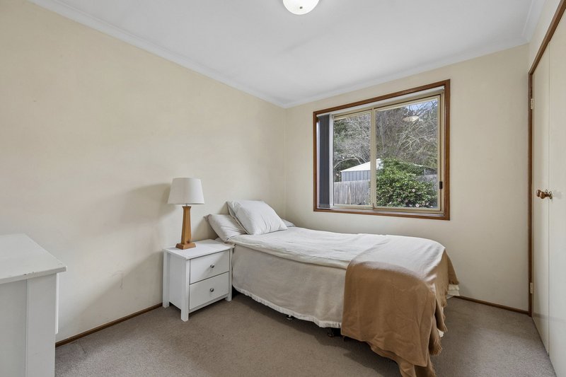 Photo - 1B Buntine Crescent, Isaacs ACT 2607 - Image 13