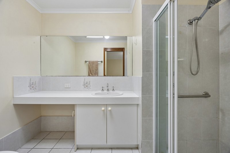 Photo - 1B Buntine Crescent, Isaacs ACT 2607 - Image 15