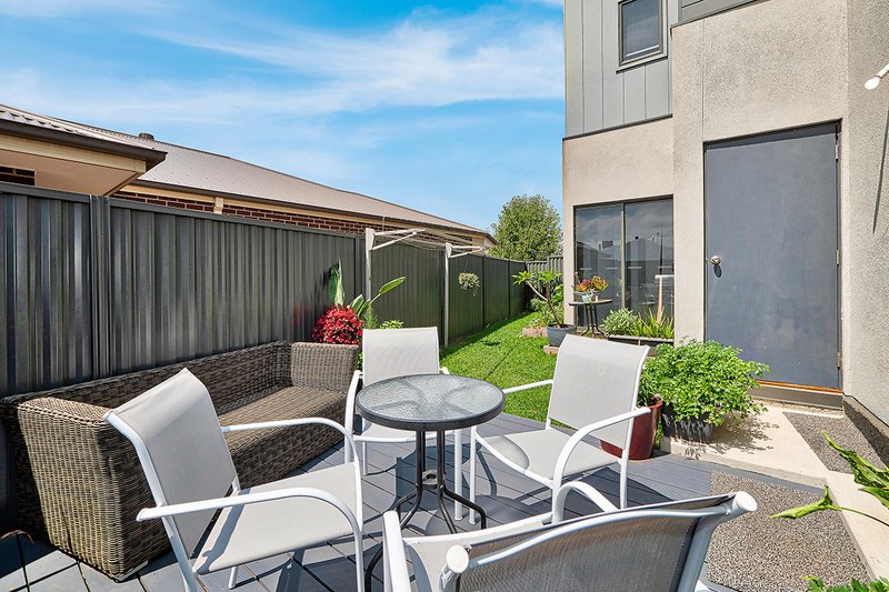 Photo - 1B Burchill Avenue, Cranbourne East VIC 3977 - Image 17