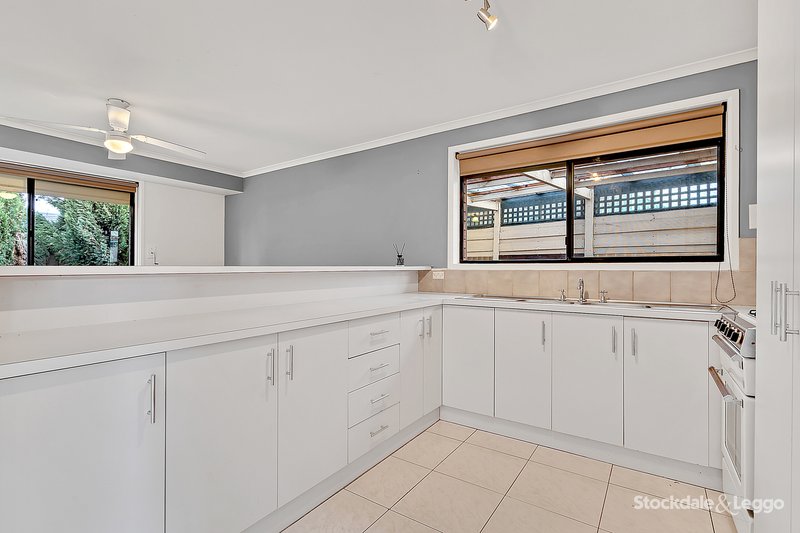 Photo - 1B Coral Court, Craigieburn VIC 3064 - Image 5