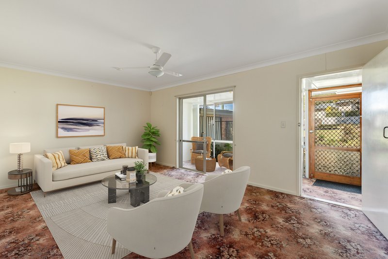 Photo - 1B Garde Street, Centenary Heights QLD 4350 - Image 2