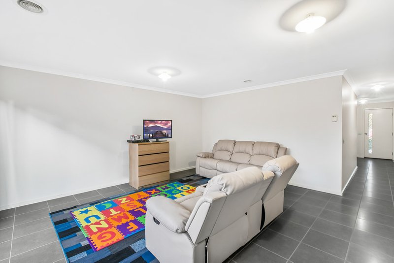 Photo - 1B Guest Road, Pakenham VIC 3810 - Image 5