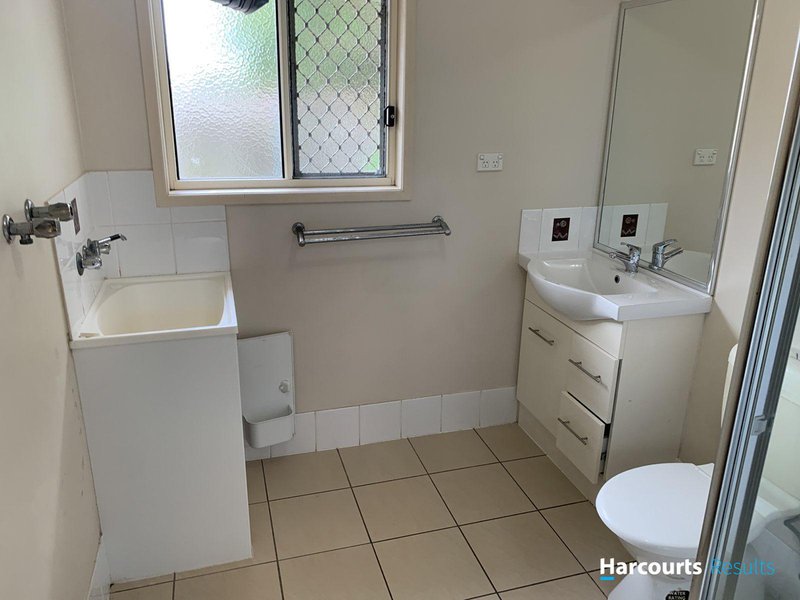 Photo - 1B Gulubia Place, Calamvale QLD 4116 - Image 9