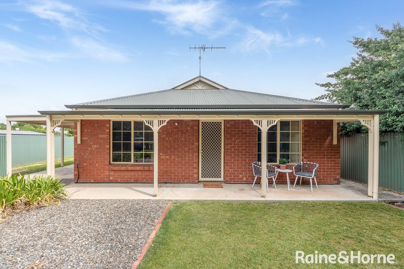 Photo - 1B Milnes Road, Strathalbyn SA 5255 - Image 2