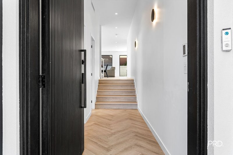 Photo - 1B Panorama Road, Penrith NSW 2750 - Image 2