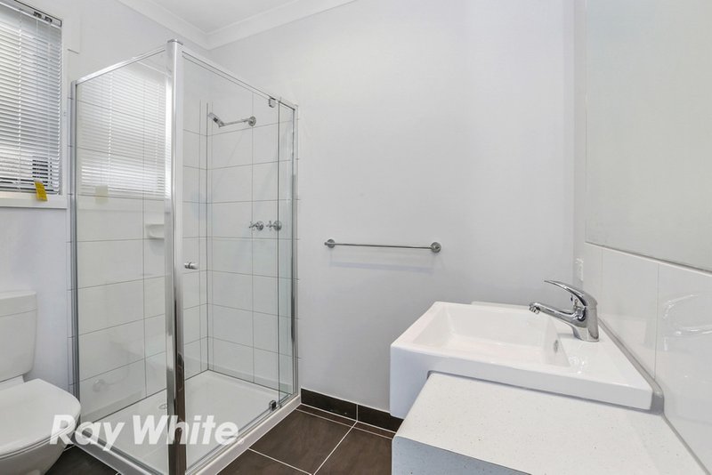 Photo - 1B Saintfield Street, Lara VIC 3212 - Image 5