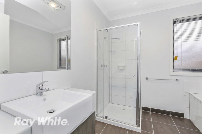 Photo - 1B Saintfield Street, Lara VIC 3212 - Image 6