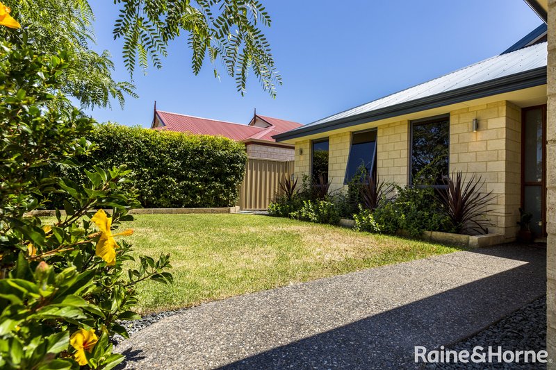 Photo - 1B Shelley Street, Dalyellup WA 6230 - Image 4