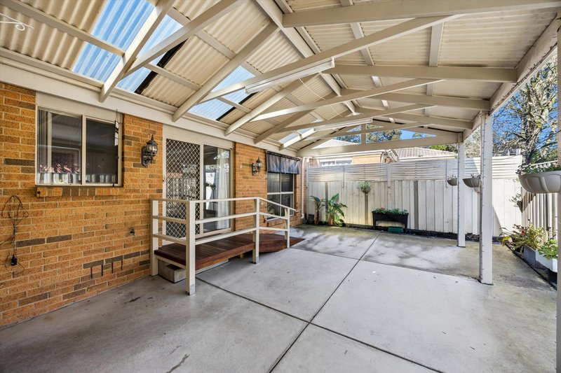 Photo - 1B Turramurra Drive, Rowville VIC 3178 - Image 5