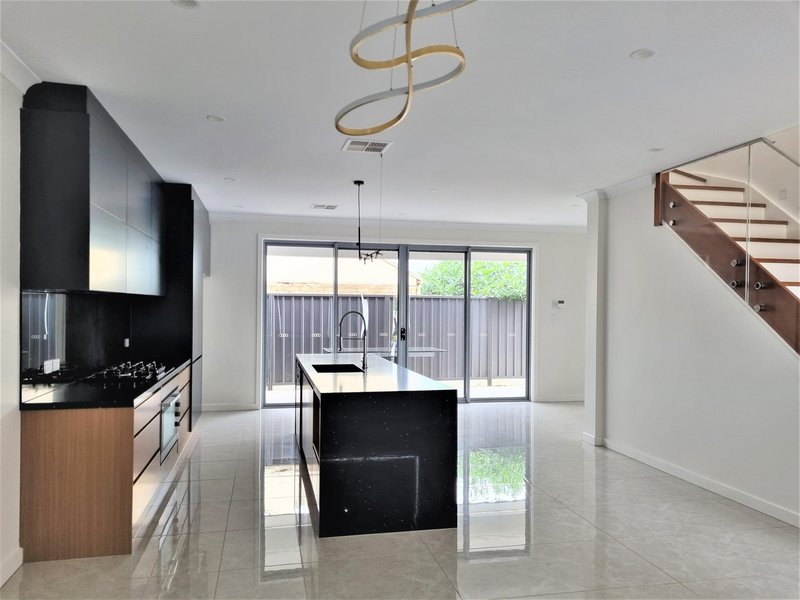 Photo - 1B Westall Avenue, Flinders Park SA 5025 - Image 3