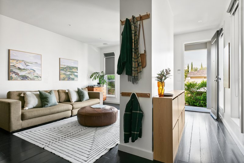 Photo - 1C Mack Street, Reservoir VIC 3073 - Image 4